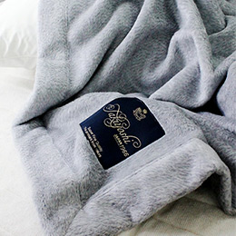 極上プレミアム シルク毛布