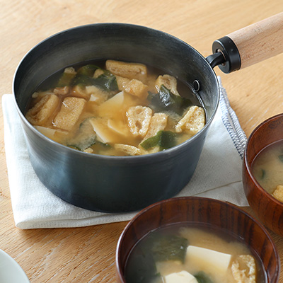 今日を元気にするお味噌汁パン